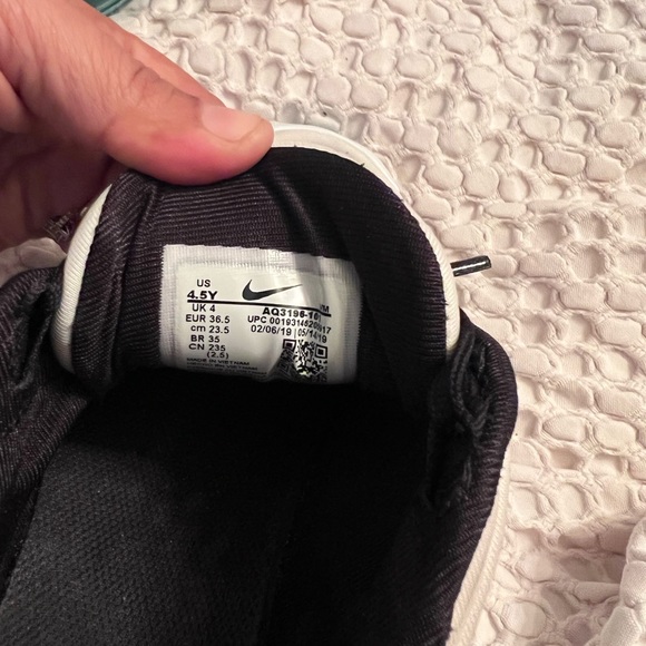 Nike Air Max 720 - Picture 6 of 6